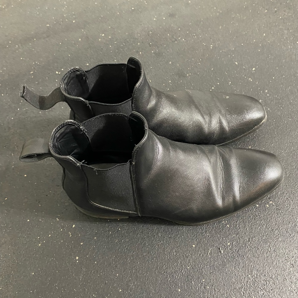 Zara Chelsea Boots Men’s (Size 42 Europe)